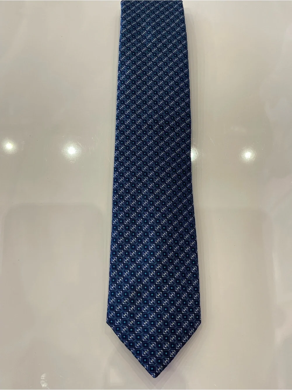 NWT Brioni Silk Tie Handmade in Italy Blue Geometric Pattern Luxury